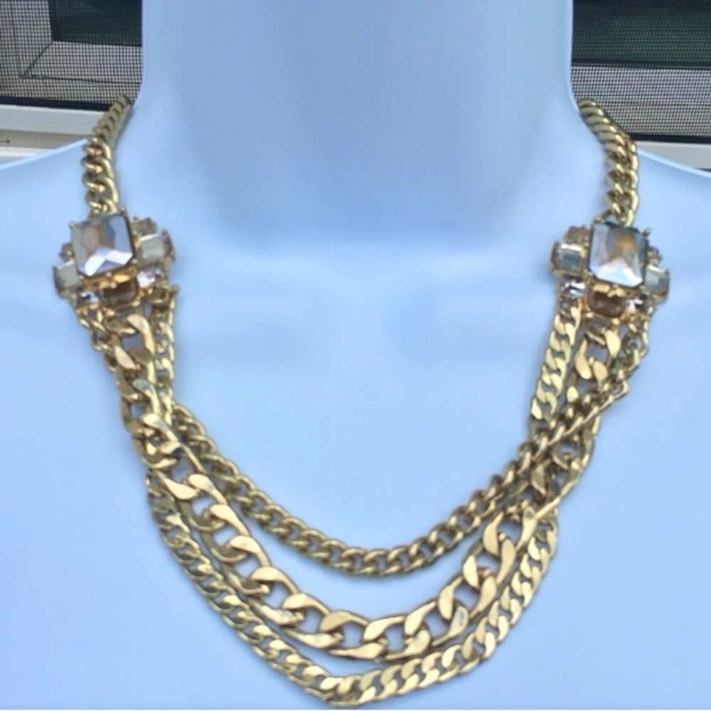 Banana Republic Necklace